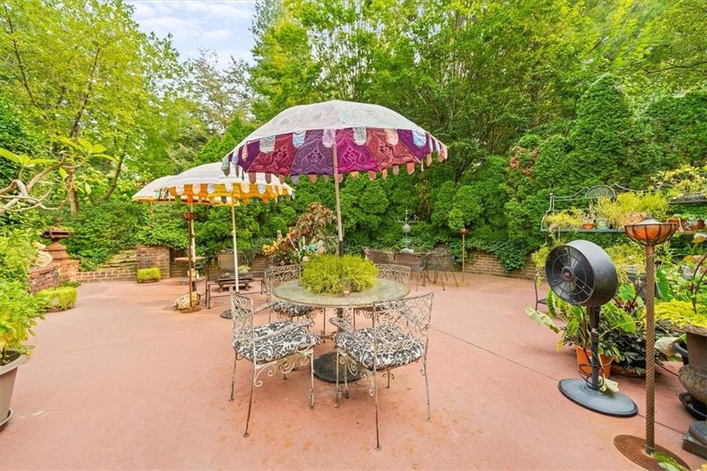 3125 Tomahawk Road Mission Hills, KS 66208 - Photo 35 of 50