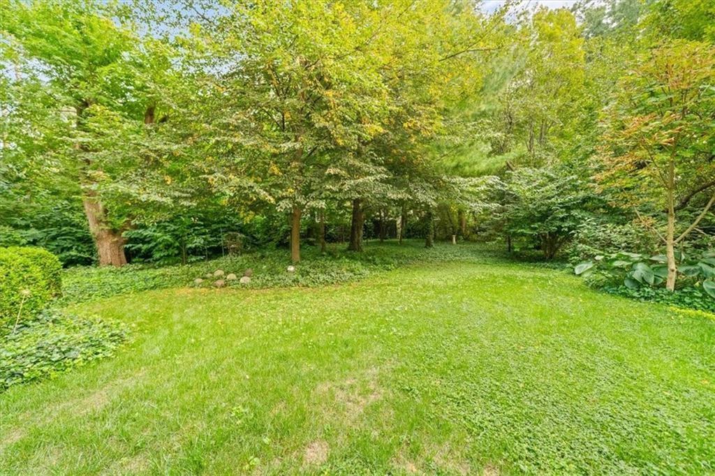 3125 Tomahawk Road Mission Hills, KS 66208 - Photo 39 of 50