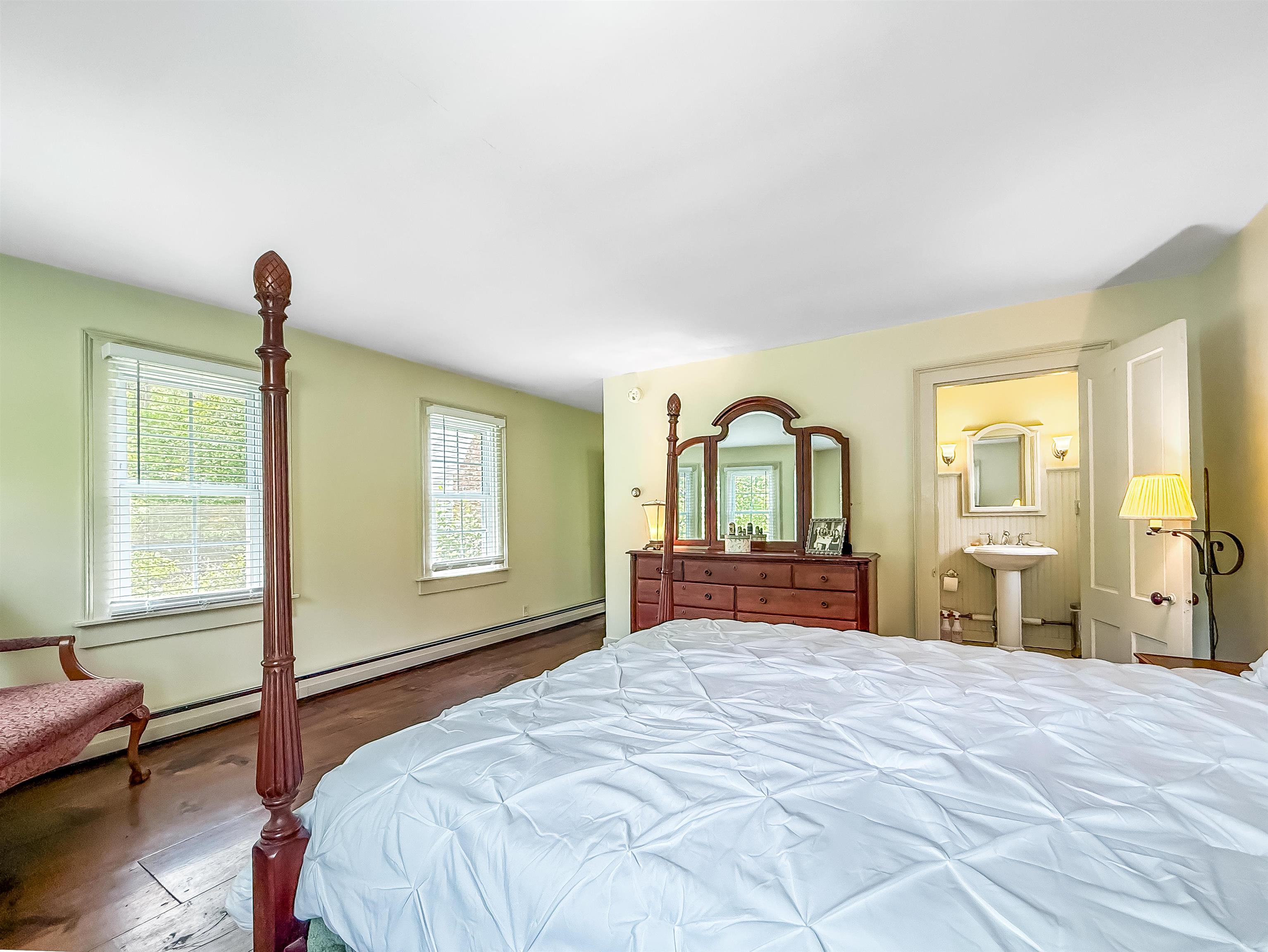596 4 Chimneys Road Grafton, VT 05146 - Photo 16 of 50