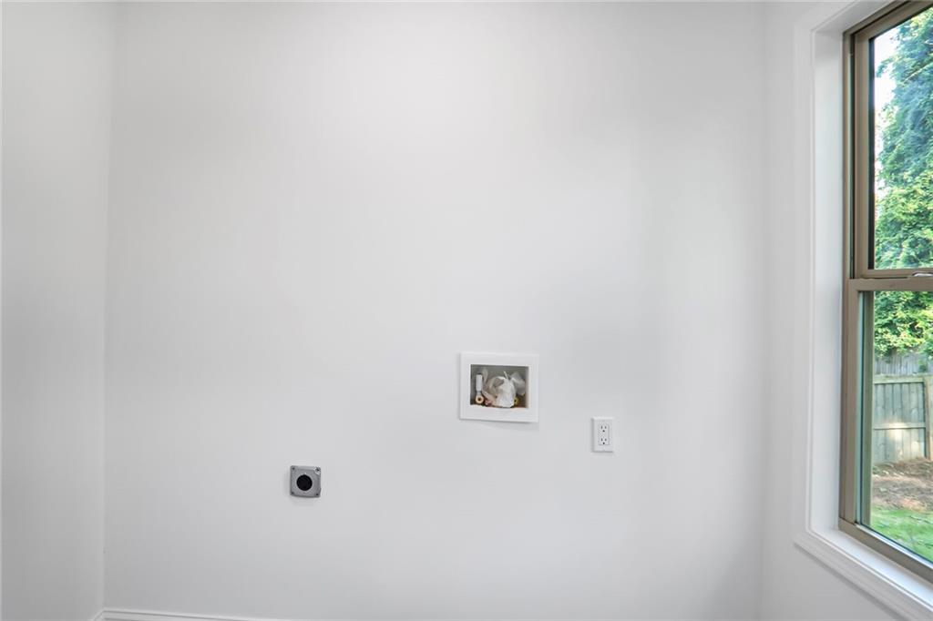 1321 Avon Avenue Southwest Atlanta, GA 30310 - Photo 18 of 20 a view of a small space with window