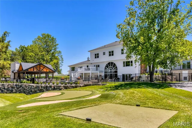 $4,995,000 | 5425 Independence Road, Weldon Spring, MO 63304