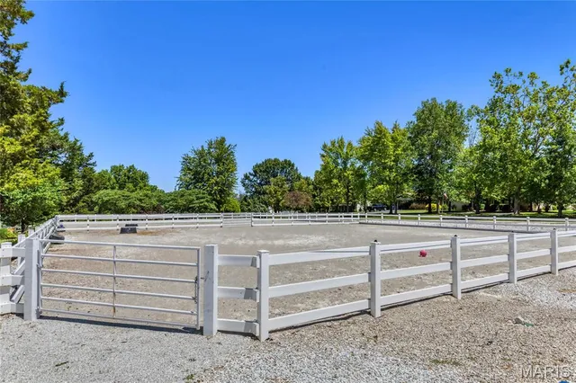 $4,995,000 | 5425 Independence Road, Weldon Spring, MO 63304