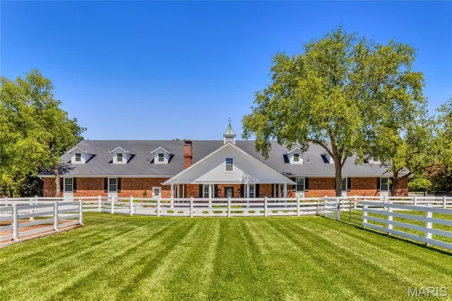 $4,995,000 | 5425 Independence Road, Weldon Spring, MO 63304