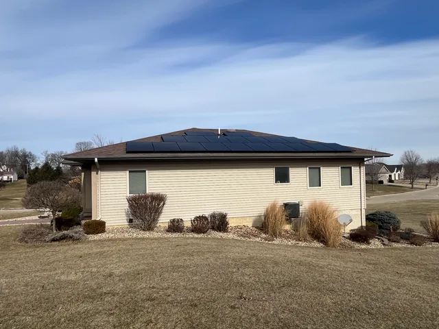 $245,000 | 202 Regina Court, Kewanee, IL 61443