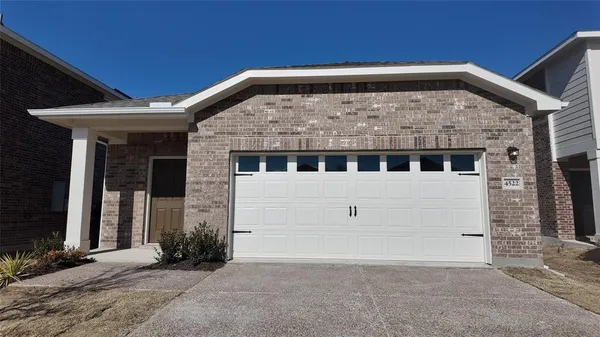 $2,190 | 2105 Burnwood Street, Melissa, TX 75454
