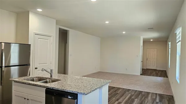 $2,190 | 2105 Burnwood Street, Melissa, TX 75454