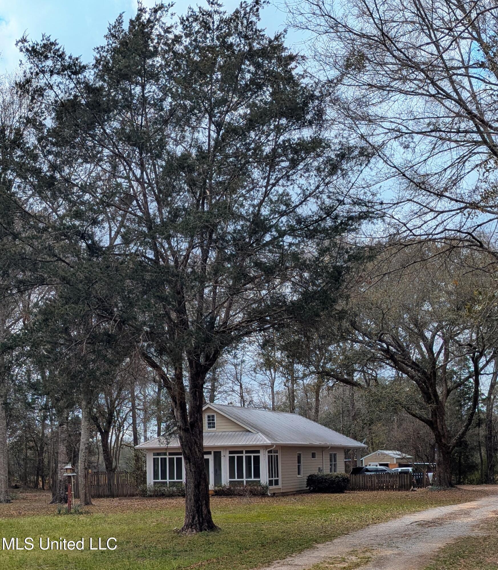 21217 Trails End Road Moss Point, MS 39562 - Photo 1 of 34 PXL_20250314_183424339~2 (1)