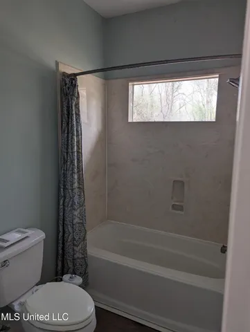 $265,000 | 21217 Trails End Road, Moss Point, MS 39562