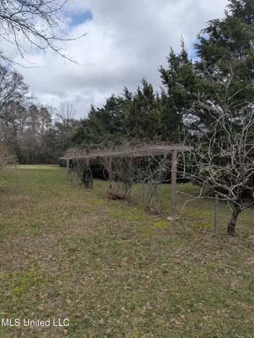 $265,000 | 21217 Trails End Road, Moss Point, MS 39562