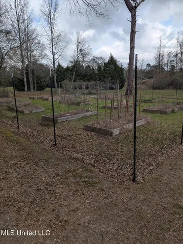 $265,000 | 21217 Trails End Road, Moss Point, MS 39562