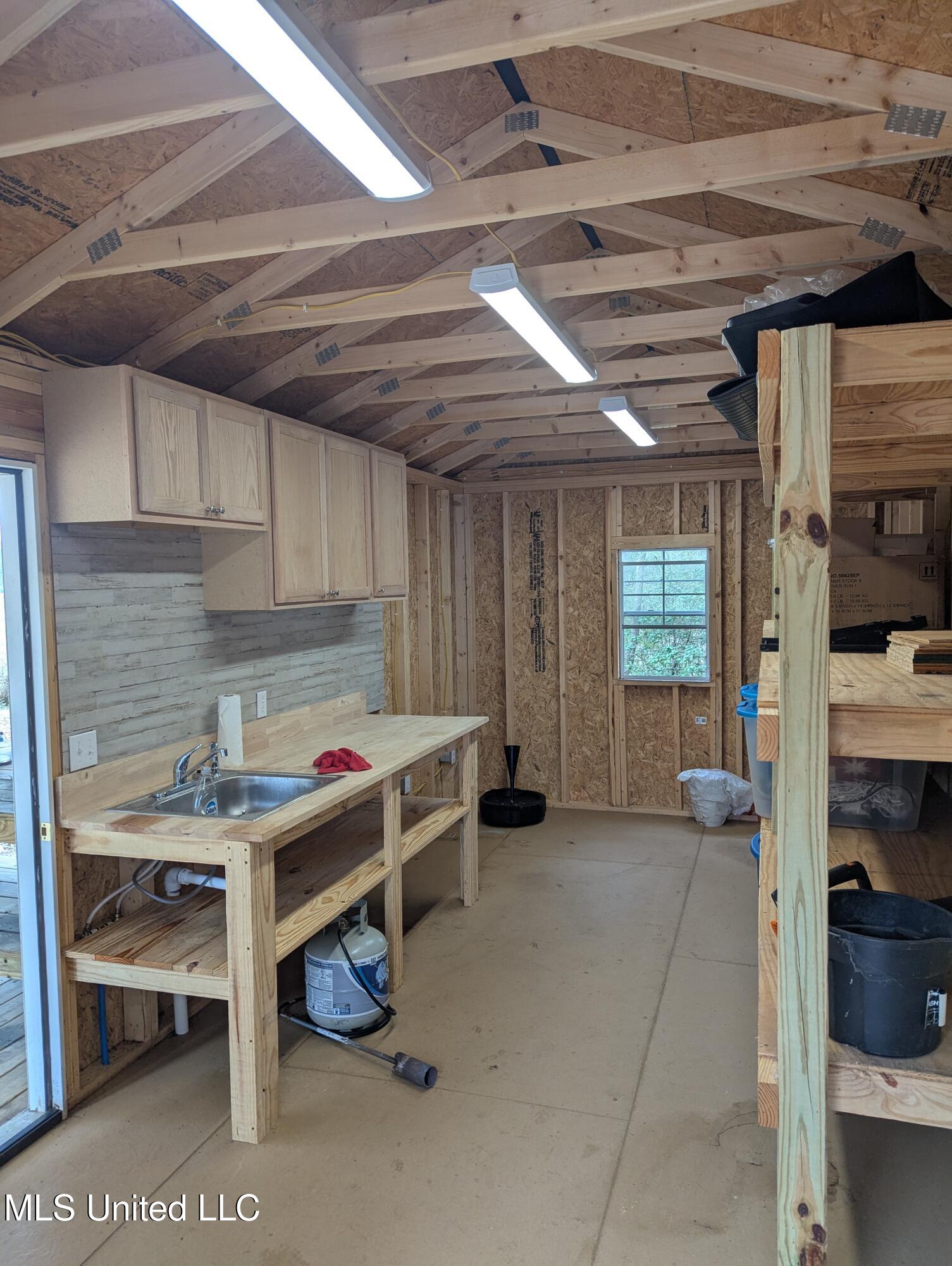 21217 Trails End Road Moss Point, MS 39562 - Photo 29 of 34 PXL_20250314_184137936