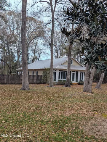 $265,000 | 21217 Trails End Road, Moss Point, MS 39562
