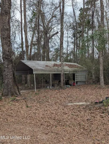 $265,000 | 21217 Trails End Road, Moss Point, MS 39562