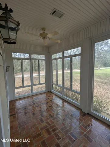 $265,000 | 21217 Trails End Road, Moss Point, MS 39562