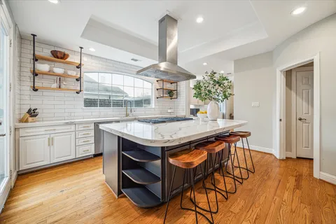 $1,199,000 | 1502 Whispering Pines Drive, Houston, TX 77055