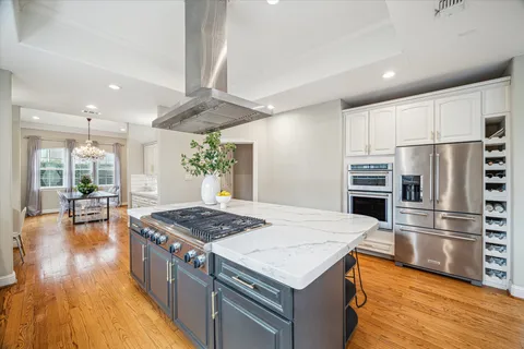 $1,199,000 | 1502 Whispering Pines Drive, Houston, TX 77055