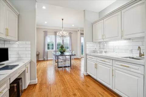 $1,199,000 | 1502 Whispering Pines Drive, Houston, TX 77055