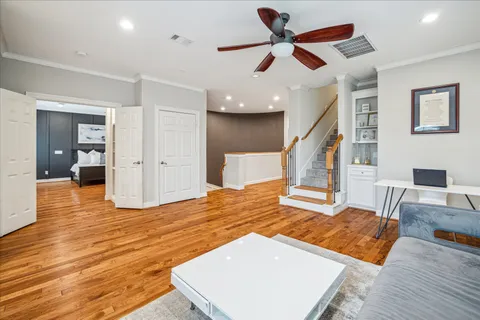 $1,199,000 | 1502 Whispering Pines Drive, Houston, TX 77055