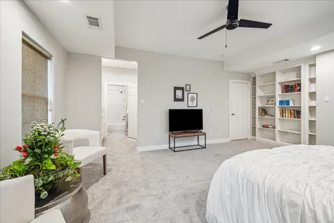 $1,199,000 | 1502 Whispering Pines Drive, Houston, TX 77055