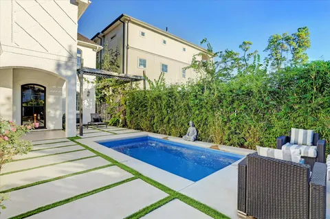 $1,199,000 | 1502 Whispering Pines Drive, Houston, TX 77055