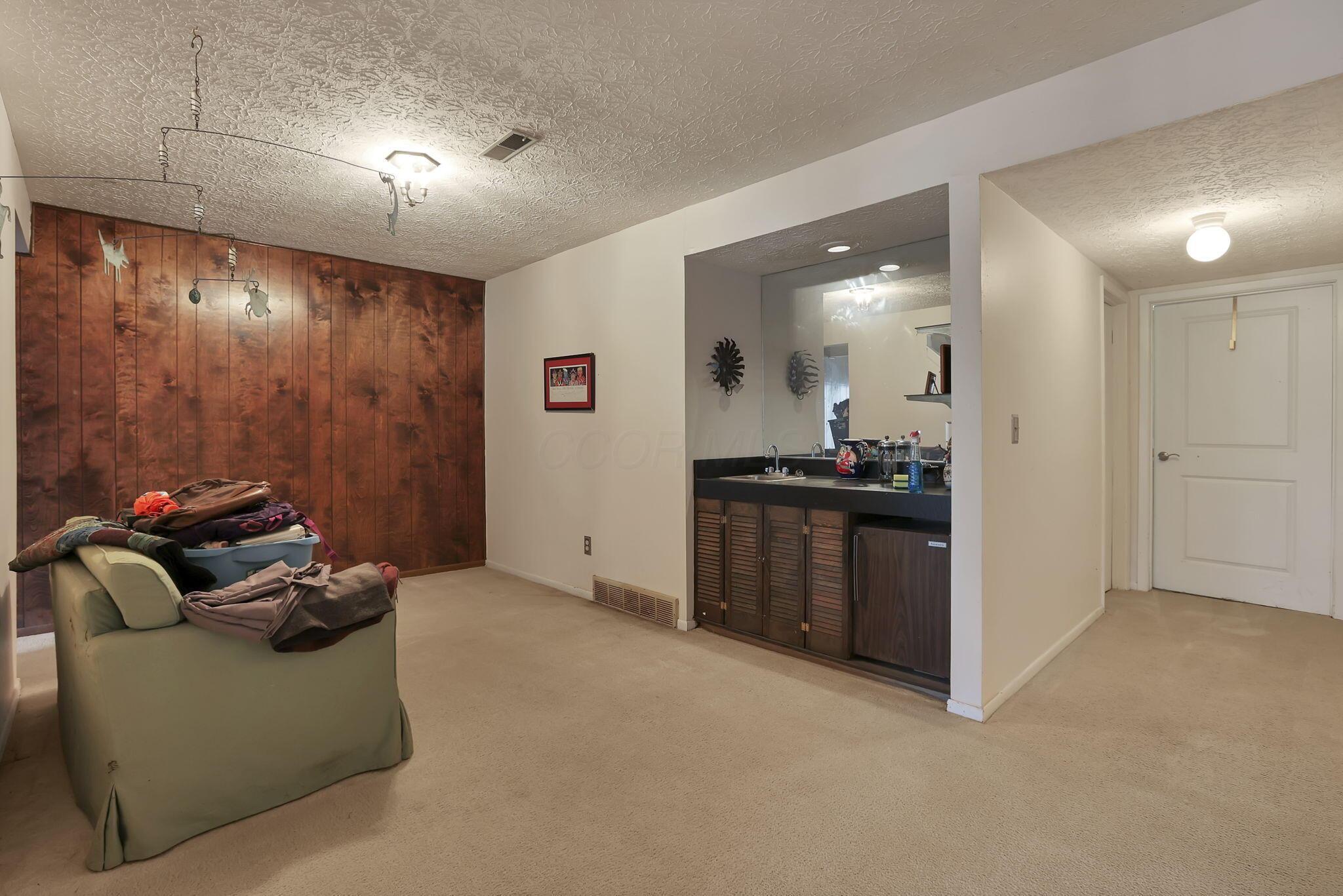 3118 Walden Ravines Columbus, OH 43221 - Photo 41 of 56 48-web-or-mls-G02A0666