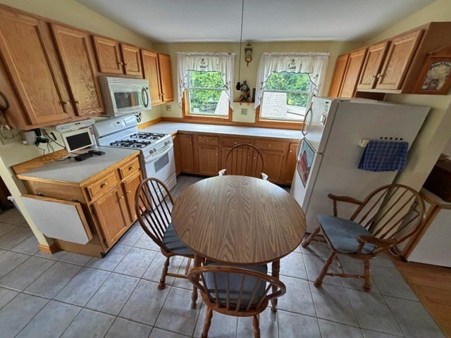 132 Cross Path Road Northampton, MA 01060 - Photo 9 of 22