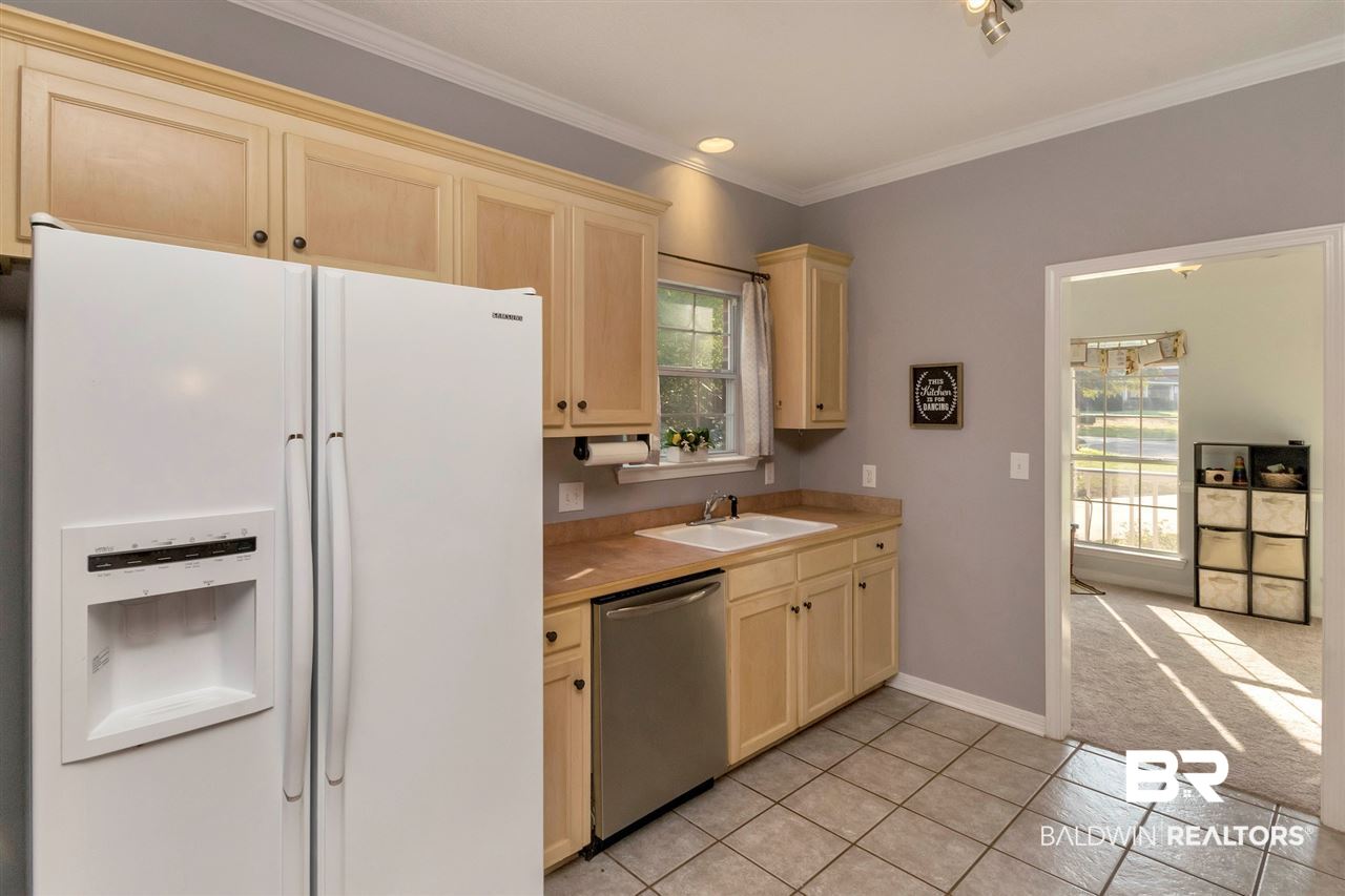8000 St Jude Circle North Mobile, AL 36695 - Photo 6 of 25