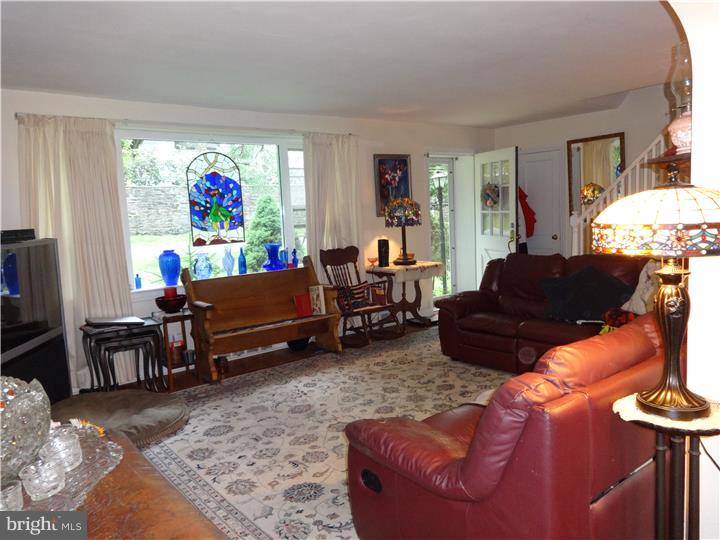 349 Matsonford Road Wayne, PA 19087 - Photo 7 of 13
