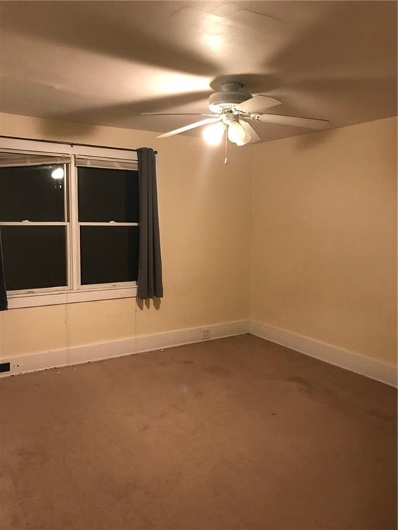 522 Freeport Road Pittsburgh, PA 15238 - Photo 9 of 14 Spacious master bedroom offers lots of natural light!