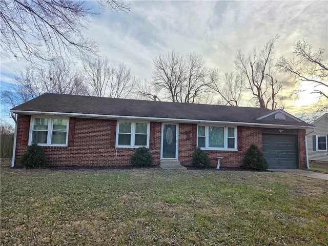 $175,000 | 441 East 8th Street, Adrian, MO 64720