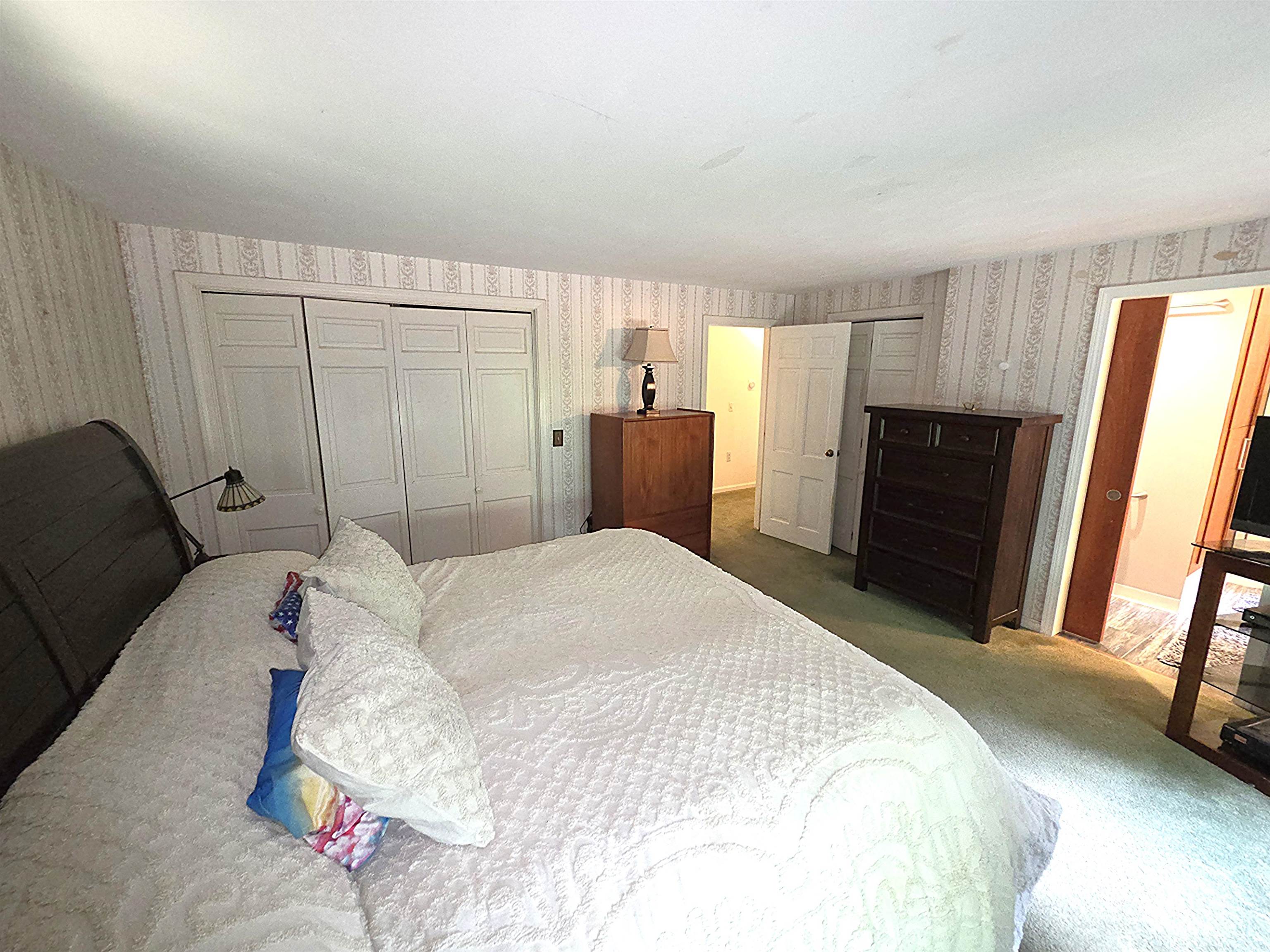 62 Boston Post Road Amherst, NH 03031 - Photo 13 of 34