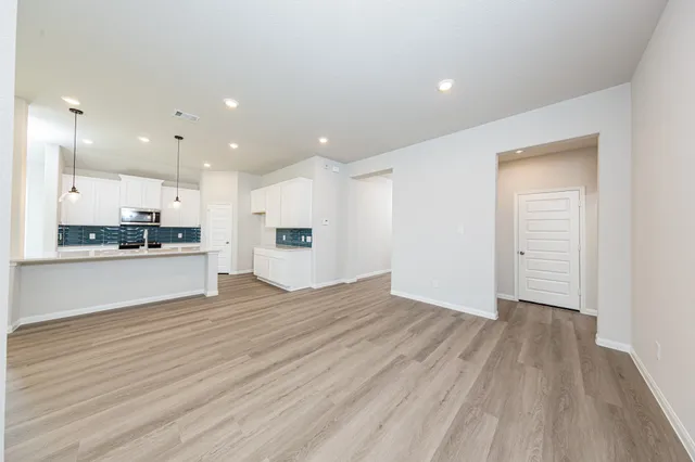 $299,990 | 3017 Mistflower Trail, Brookshire, TX 77423