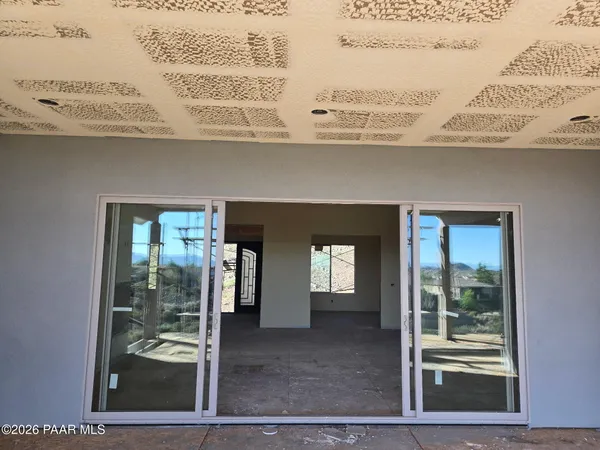a view of an entryway of the house