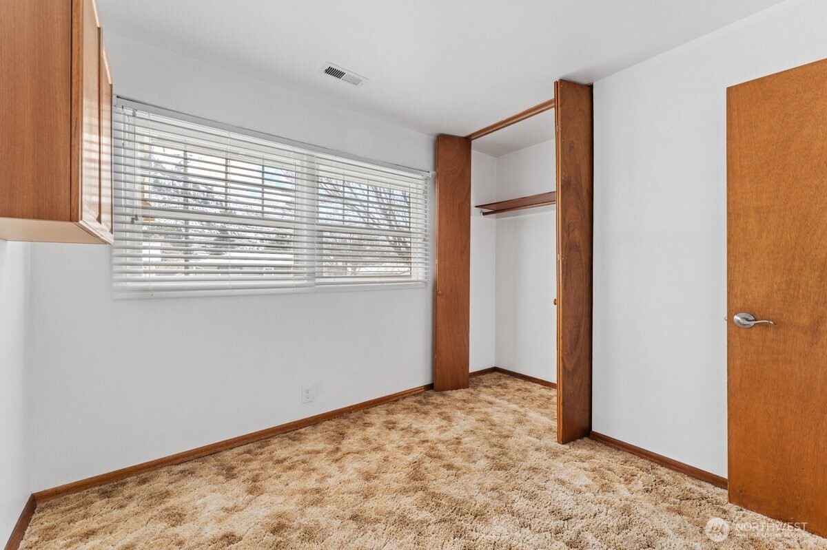 1423 Oak Street Wenatchee, WA 98801 - Photo 11 of 28