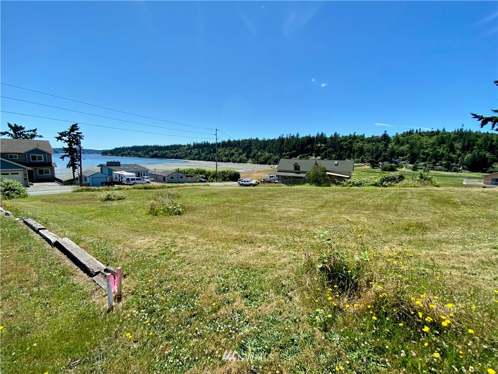 13230 Satterlee Road Anacortes, WA 98221 - Photo 3 of 8 Gallery Image 3