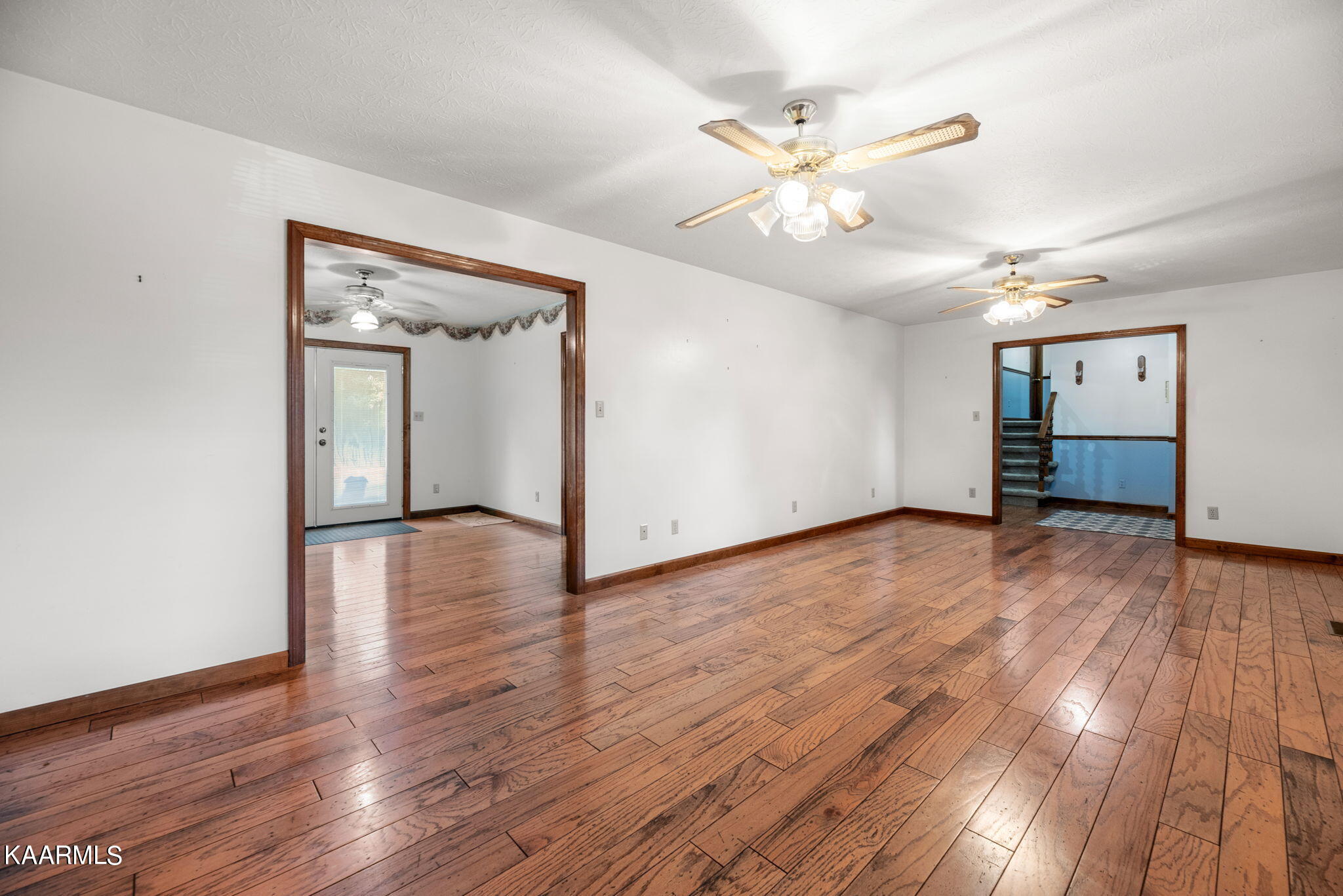 162 Overlook Lane Clinton, TN 37716 - Photo 8 of 33 8-web-or-mls-Ovrlk162 (7)