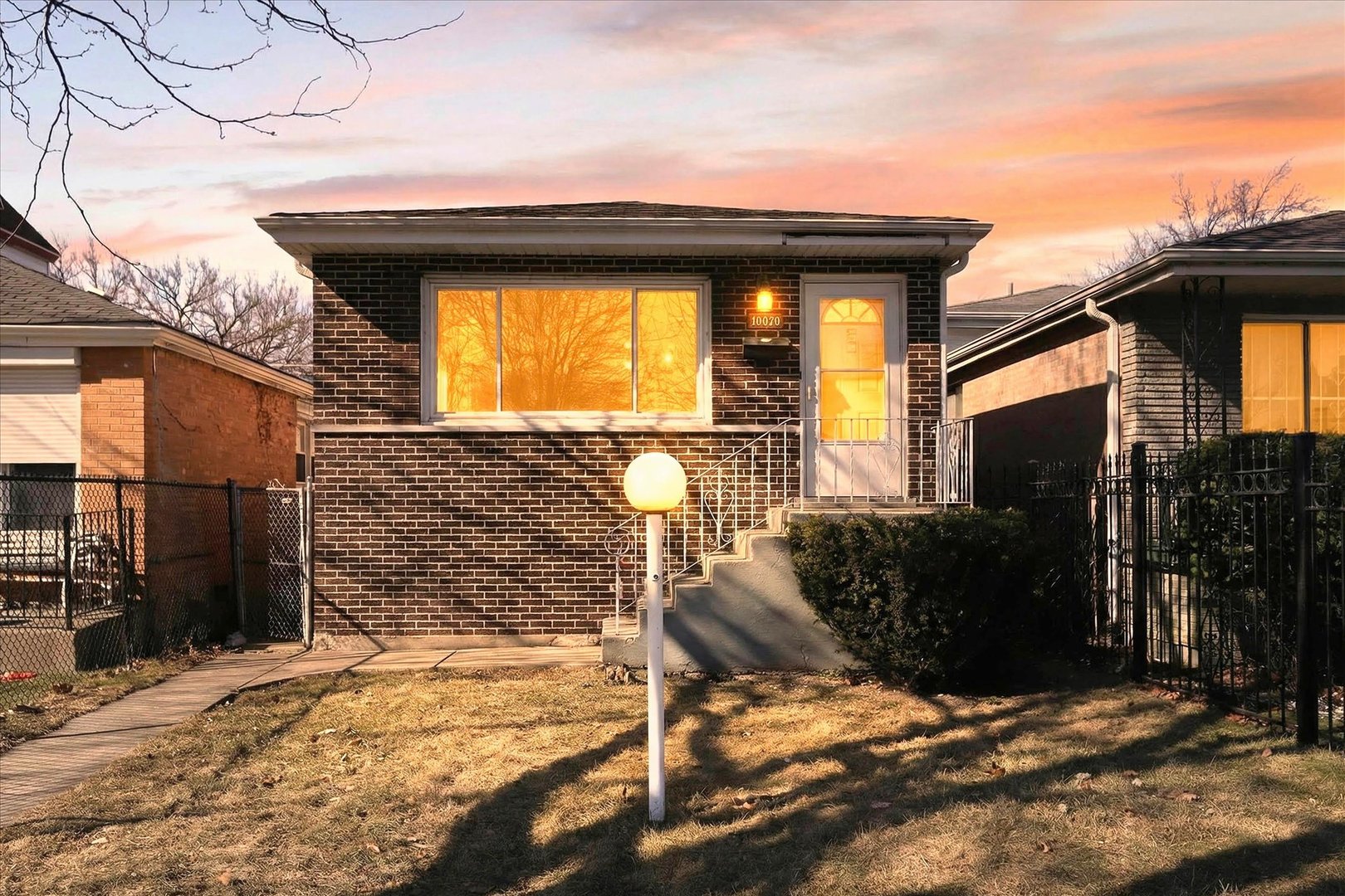 10020 South Union Avenue Chicago, IL 60628 - Photo 1 of 43