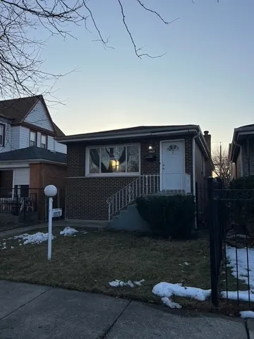 $249,000 | 10020 South Union Avenue, Chicago, IL 60628