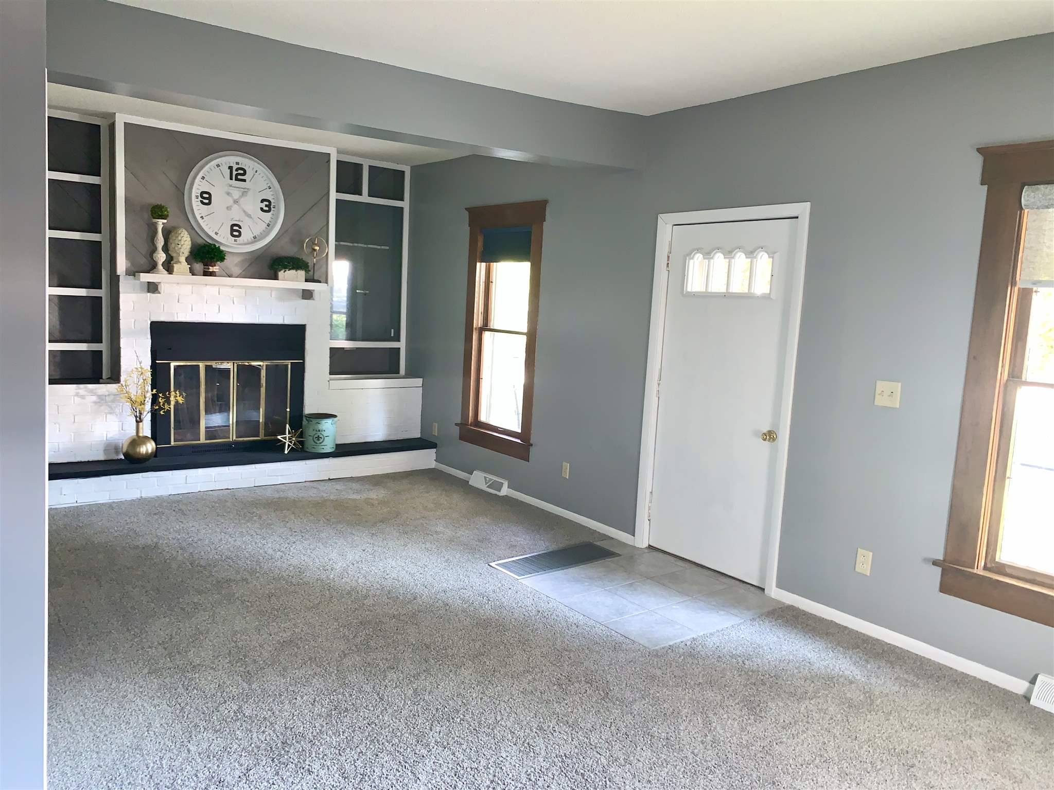 1018 Pontiac Street Rochester, IN 46975 - Photo 2 of 27