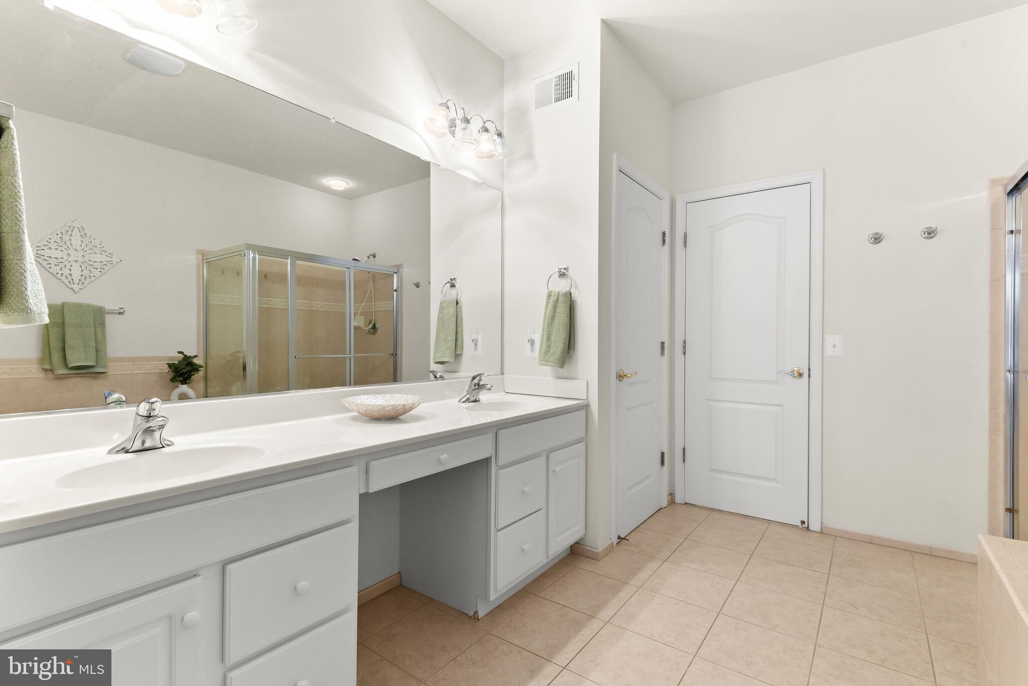 8241 Academy Road, Unit 41 Ellicott City, MD 21043 - Photo 21 of 52 Primary Bath