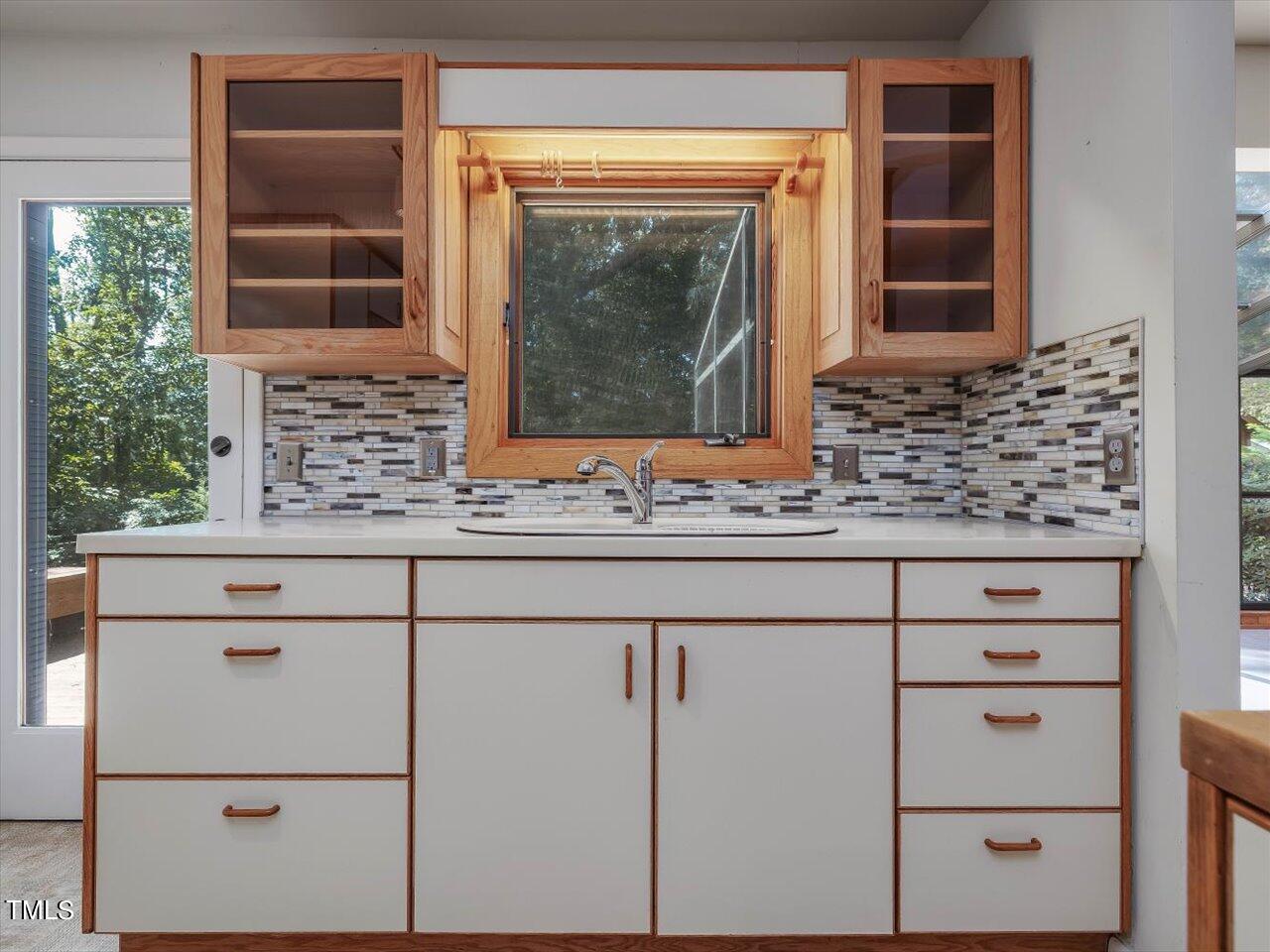 2129 Ridge Road Raleigh, NC 27607 - Photo 30 of 79 38-Kitchen