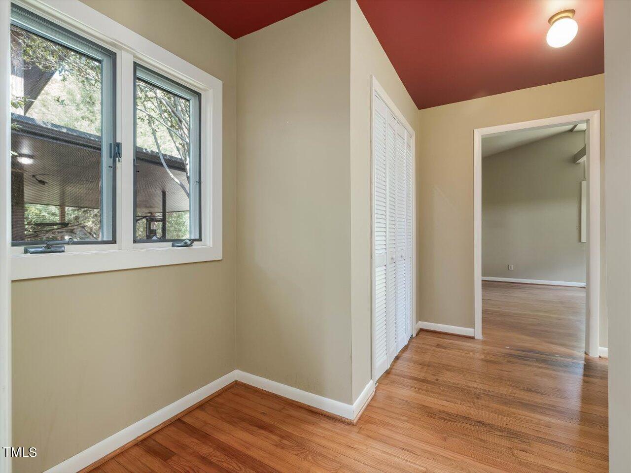 2129 Ridge Road Raleigh, NC 27607 - Photo 47 of 79 50-Primary Entry