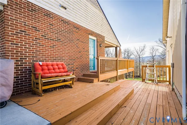 $400,000 | 1189 Whitmore Shop Road, Harrisonburg, VA 22802