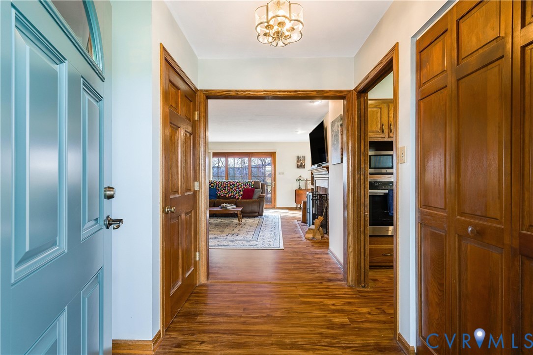 1189 Whitmore Shop Road Harrisonburg, VA 22802 - Photo 8 of 58