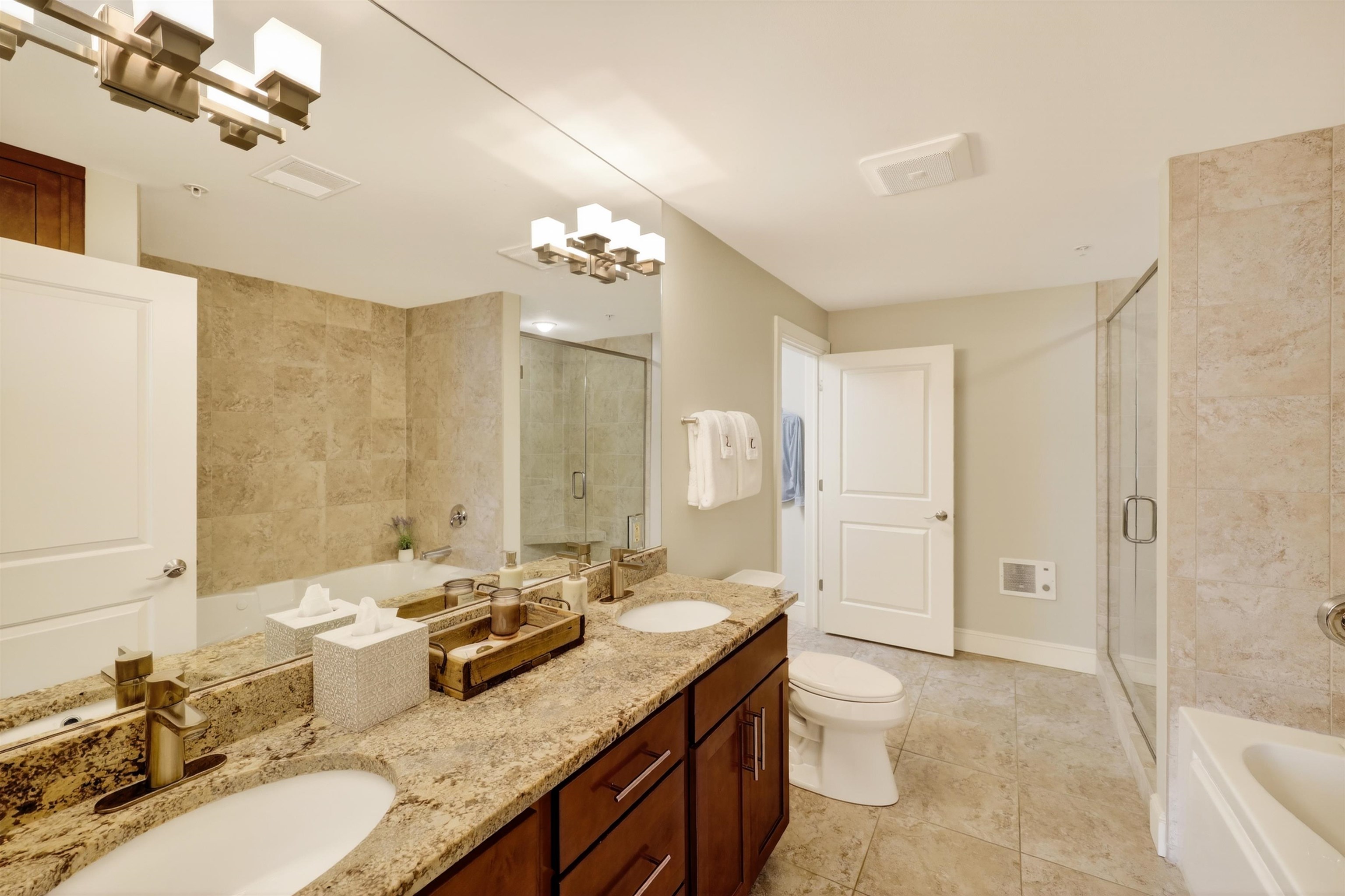333 West Mifflin Street, Unit 1251 Madison, WI 53703 - Photo 38 of 57