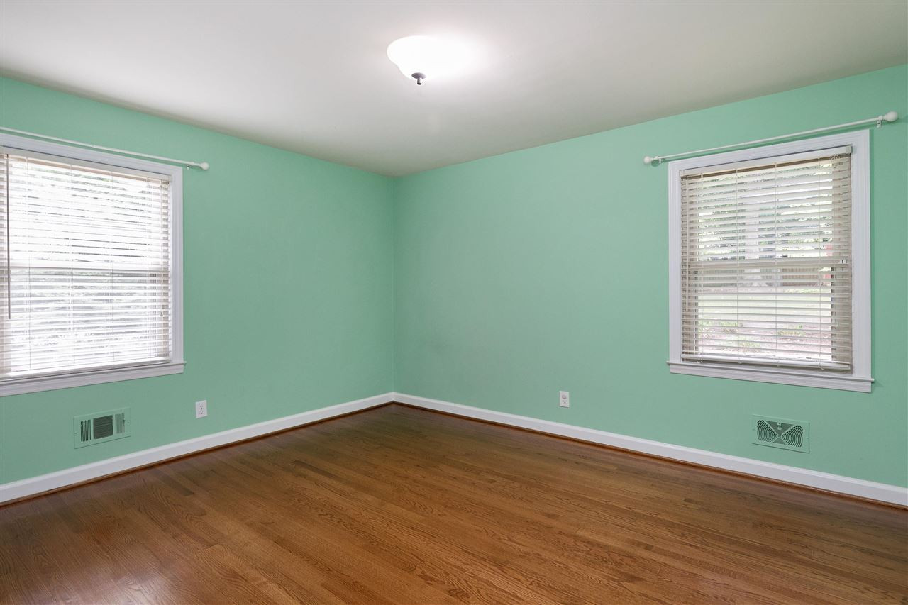 4204 Rowan Street Raleigh, NC 27609 - Photo 25 of 30 Photo 25