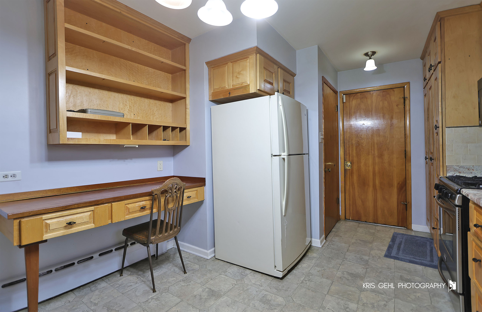 40798 North Forest View Road Wadsworth, IL 60083 - Photo 8 of 29 a view of a livingroom with furniture and a window