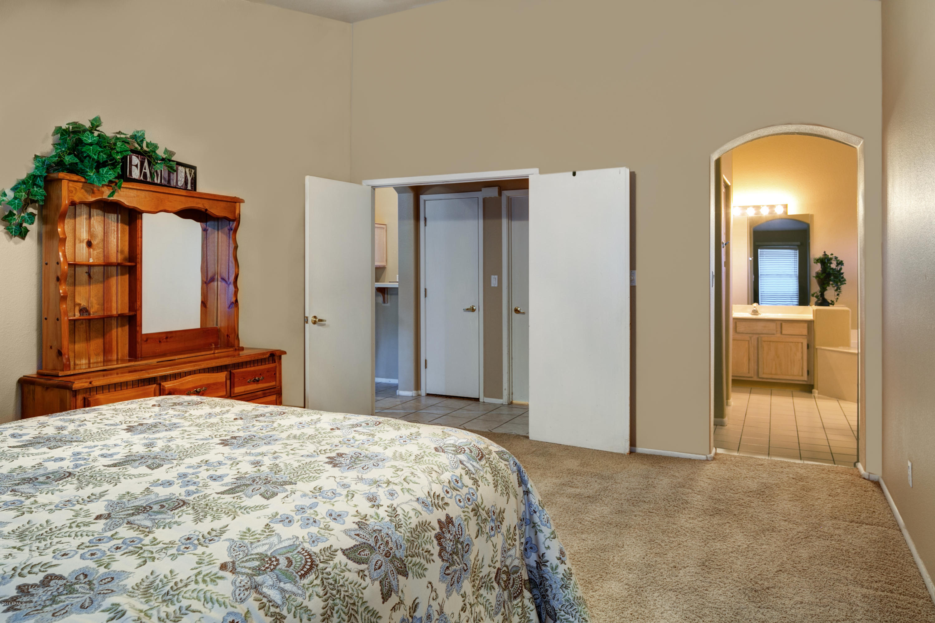 351 East Nunneley Road Gilbert, AZ 85296 - Photo 10 of 22 Master bedroom 2