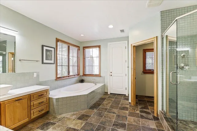 $1,485,000 | 20 Moss Wood Court, Copperopolis, CA 95228