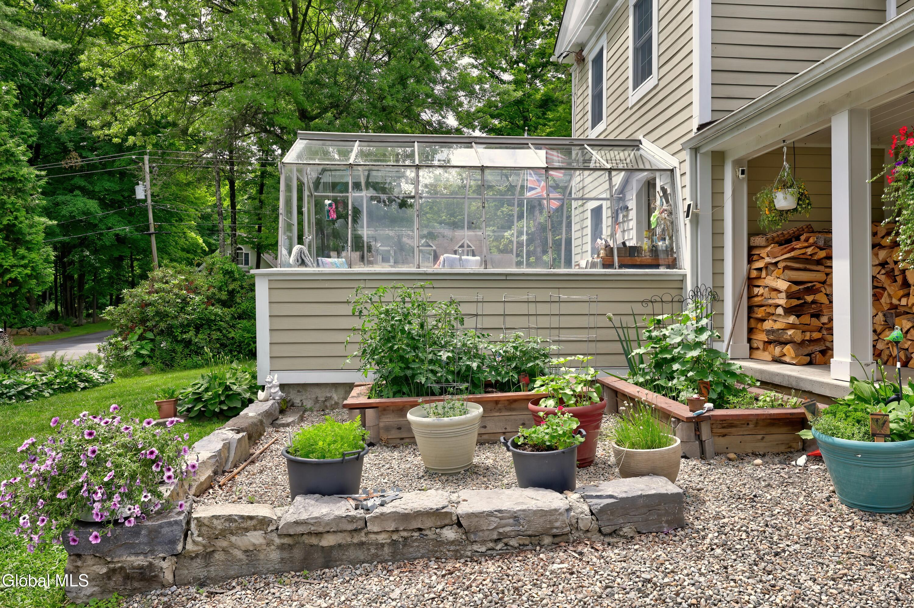 828 County Line Road Queensbury, NY 12804 - Photo 4 of 77 1 (4)